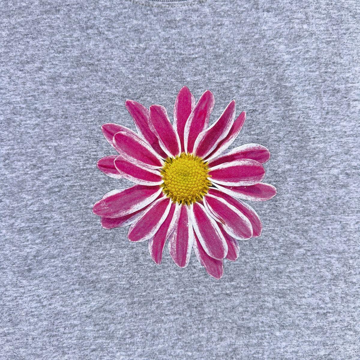 playera flor crisantemo bicolor.